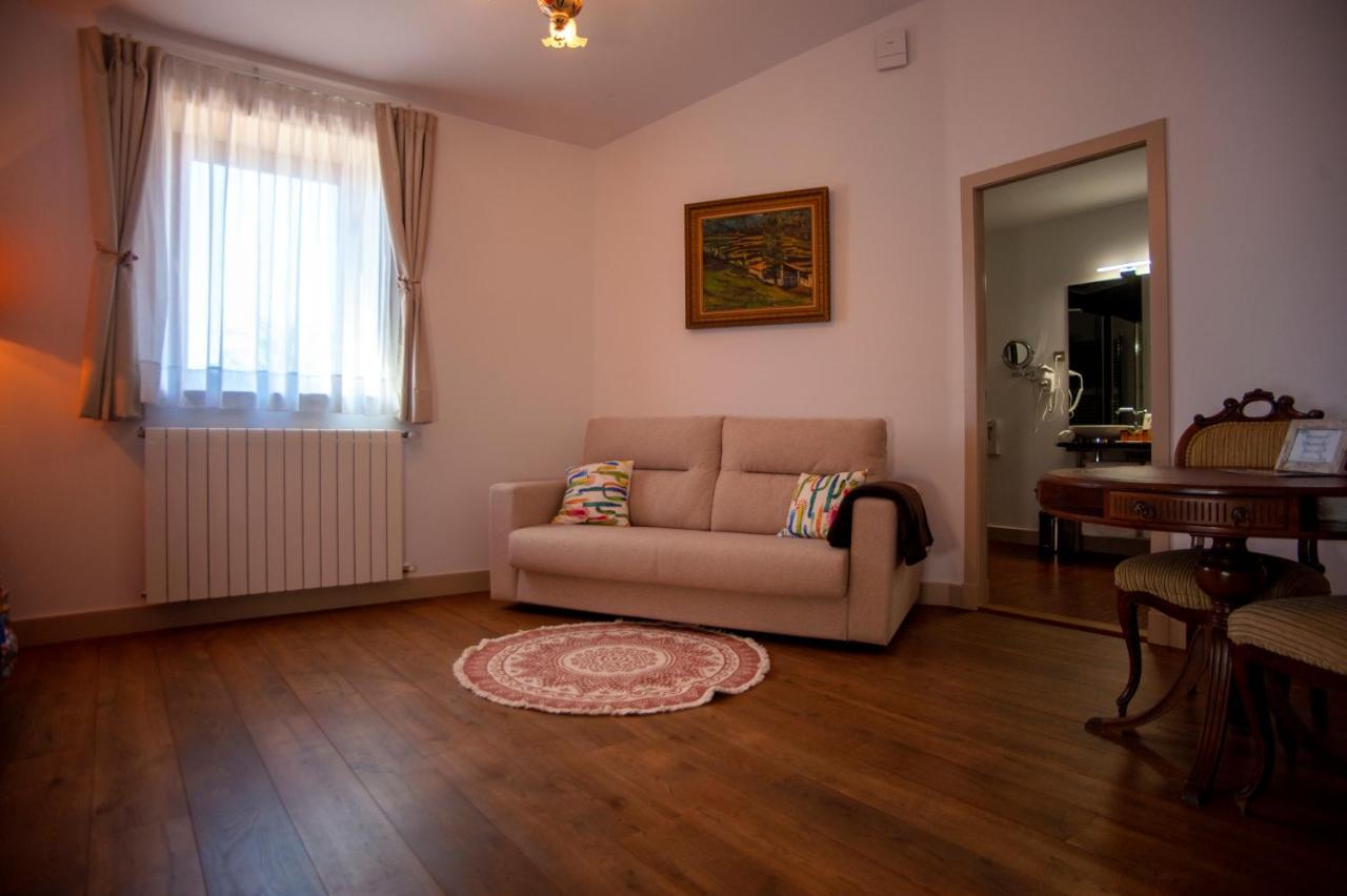 Hotel Aires De L'Emporda Vilacolum Kültér fotó
